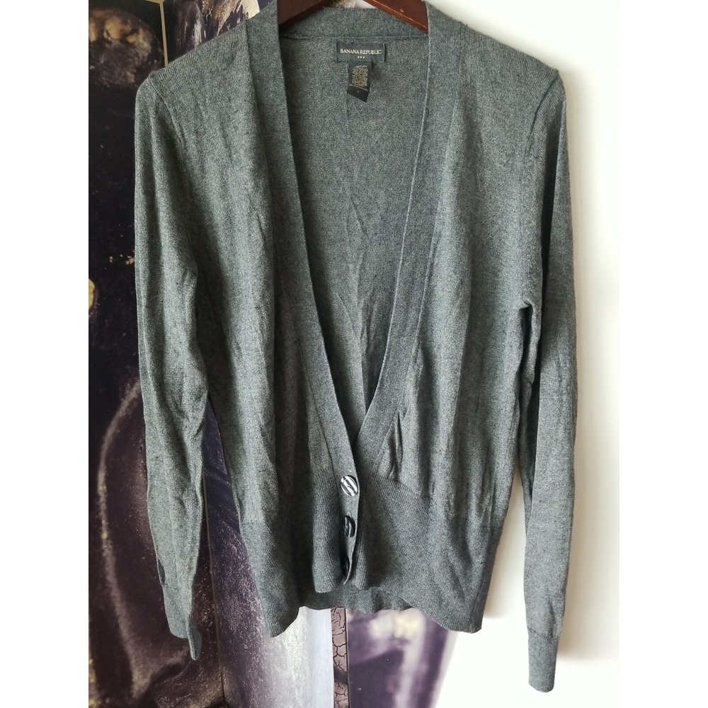 BANANA REPUBLIC Factory Womens Gray 3 Button V Neck Viscose Cardigan Sweater L‎